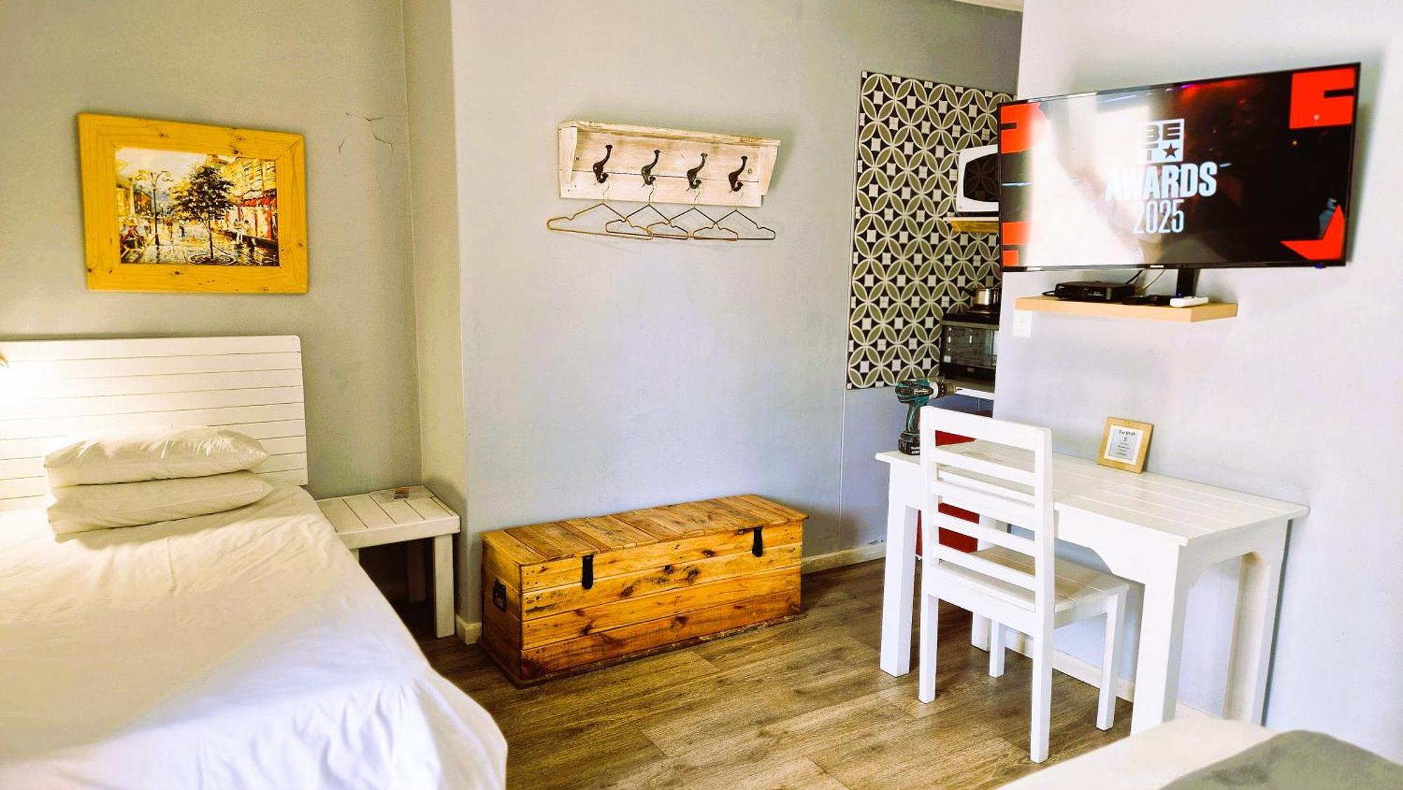 Tiende Laan Bed & Breakfast And Self-Catering Walvis Bay Exterior foto
