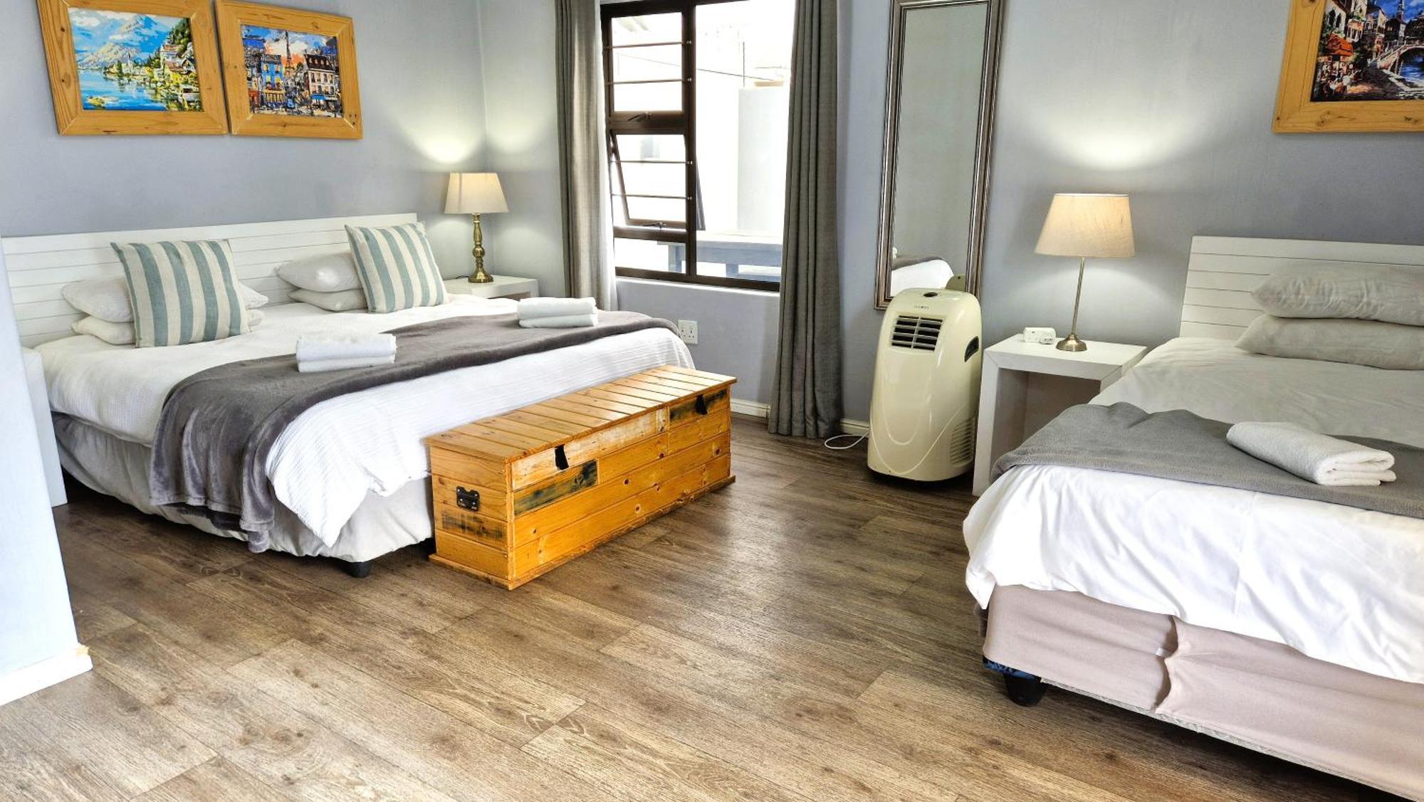 Tiende Laan Bed & Breakfast And Self-Catering Walvis Bay Exterior foto